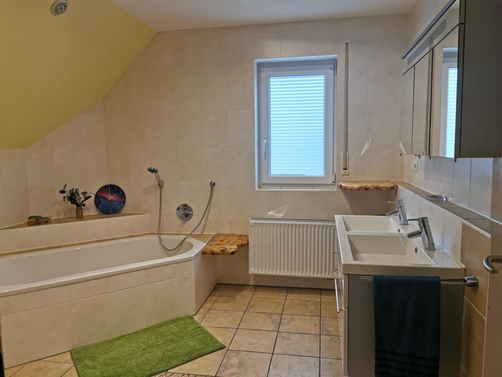 Gaestehaus Zum Gesundheitszentrum Matz Sulzdorf an der Lederhecke المظهر الخارجي الصورة